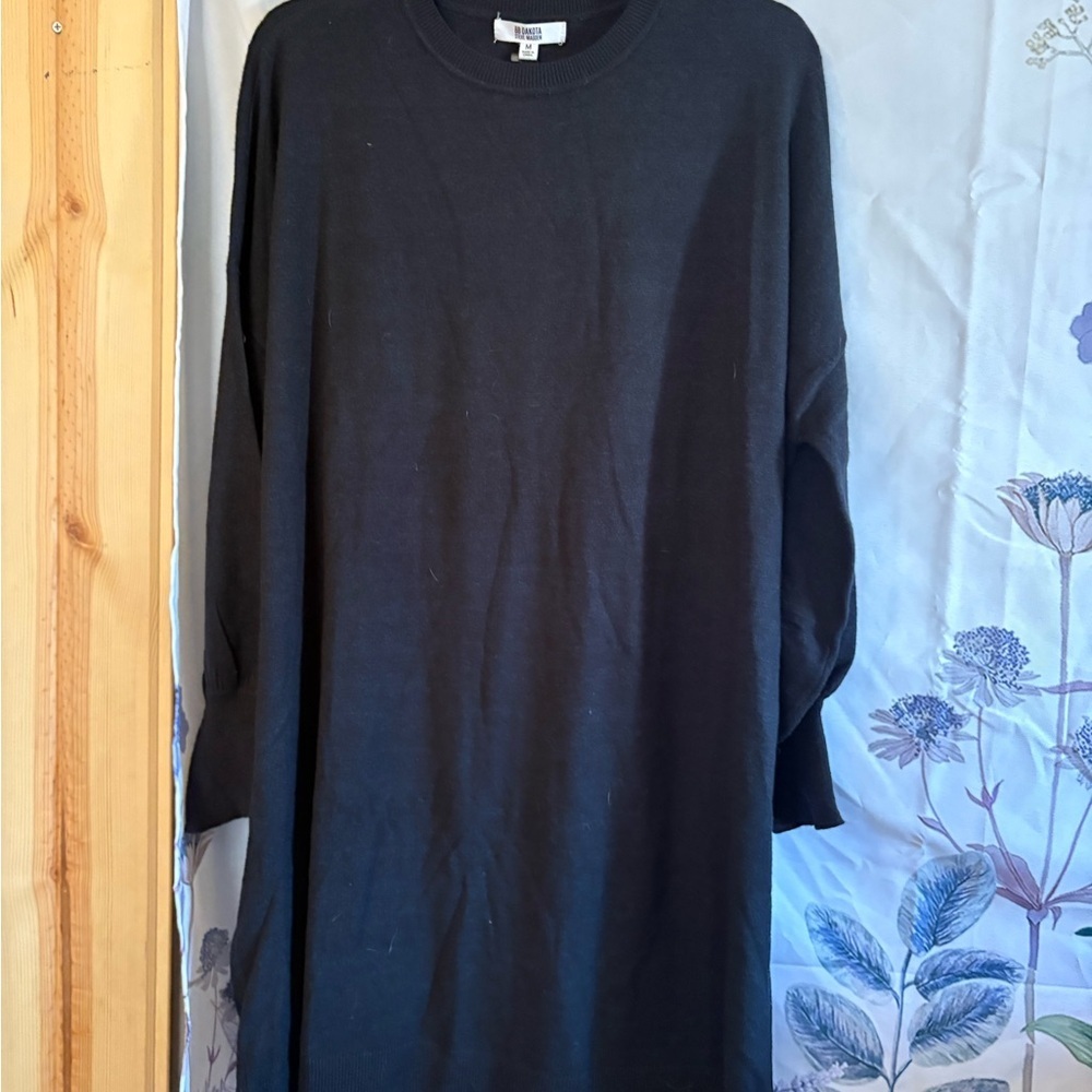 BB Dakota Classic Black Sweater